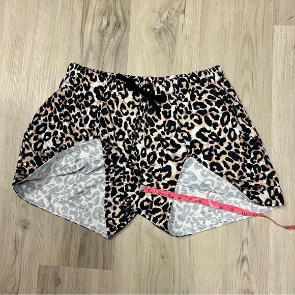 NWOT animal print shorts sz XL drawstring waist by Mosucoirl stretchy - Picture 12 of 16